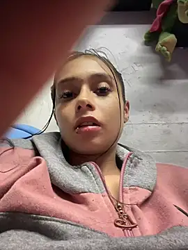 Snapshot of Bonnie_willliams19 chatting on 12.14.24 Bonnie willliams19 online show from 12.14.24