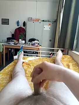 Snapshot of awesome-dirty-dick chatting on 04.16.26 awesome-dirty-dick online show from 04.16.26