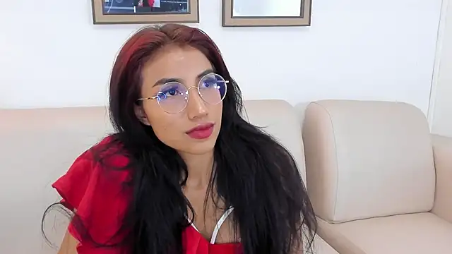 naomiii   online show from 01.29.25