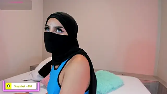 naomiii   online show from 04.14.26