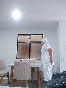  Prinscarlet  online show from 10.05.25