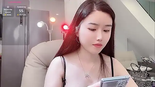 Snapshot of yoyo520- chatting on 03.14.25 yoyo520- online show from 03.14.25