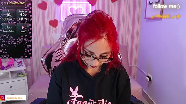 Snapshot of abril_ch_ chatting on 03.03.25 abril ch online show from 03.03.25