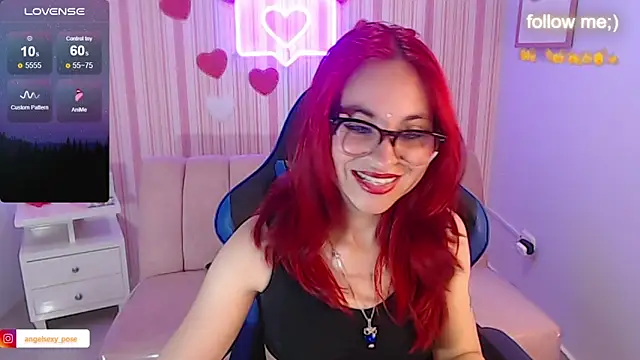 Snapshot of abril_ch_ chatting on 03.15.25 abril ch online show from 03.15.25