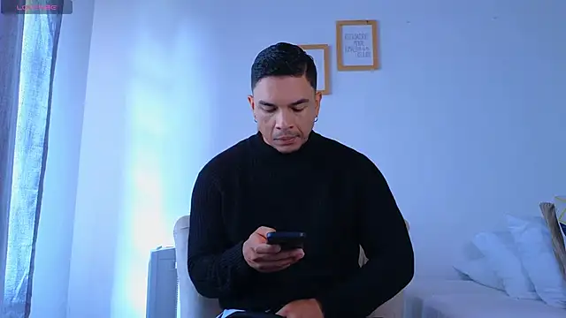 estebandelouis online show from 02.23.26