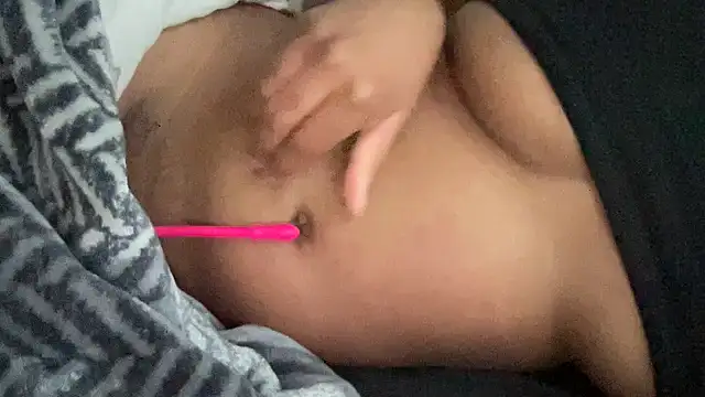 Snapshot of spinprincess_ chatting on 10.11.25 spinprincess online show from 10.11.25