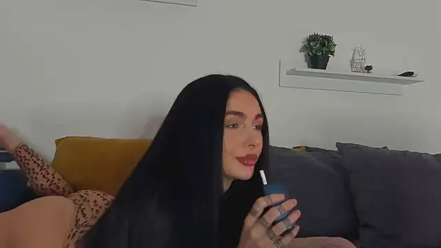 Snapshot of IvyKaelani chatting on 03.06.25 IvyKaelani online show from 03.06.25