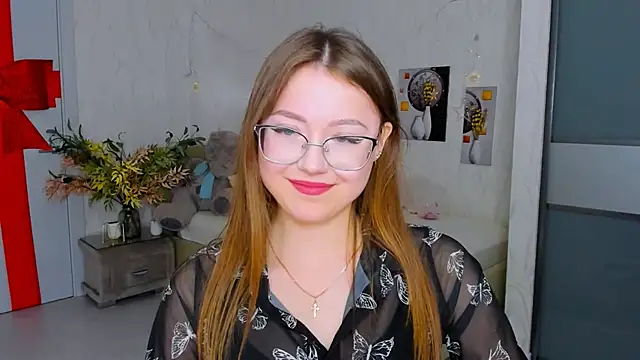 Snapshot of SereneFlame chatting on 02.24.25 SereneFlame online show from 02.24.25