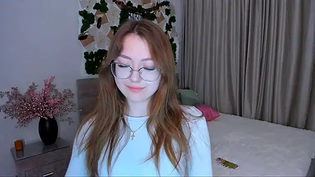 Snapshot of SereneFlame chatting on 03.16.25 SereneFlame online show from 03.16.25