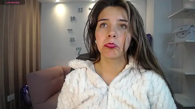 Snapshot of 1Sloppy_Fox4 chatting on 02.02.25 1Sloppy Fox4 online show from 02.02.25