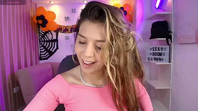 Snapshot of 1Sloppy_Fox4 chatting on 10.23.25 1Sloppy Fox4 online show from 10.23.25