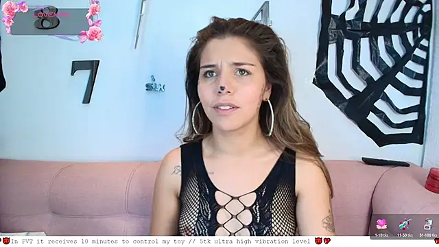 Snapshot of 1Sloppy_Fox4 chatting on 10.26.25 1Sloppy Fox4 online show from 10.26.25