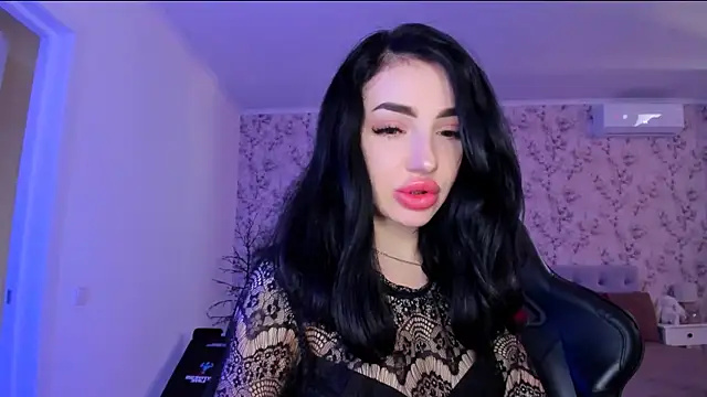 Snapshot of NancyLovee_ chatting on 06.28.26 NancyLovee online show from 06.28.26