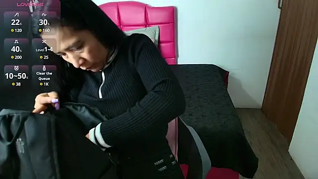 ScarleetJhonson  online show from 03.02.25