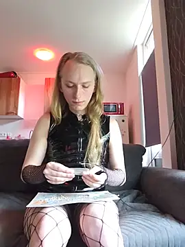 MissPigster online show from 06.18.26