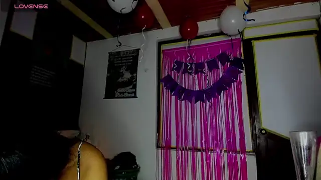 Nenita Hot  online show from 09.25.25