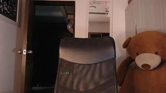 mistressbigcock777 online show from 11.26.25