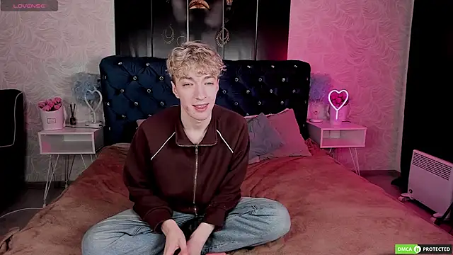 TrevorBenson online show from 11.22.25