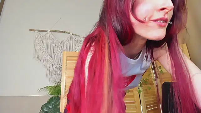J Hunter  online show from 12.08.24