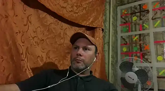 Snapshot of AgnichBan chatting on 01.10.25 AgnichBan online show from 01.10.25