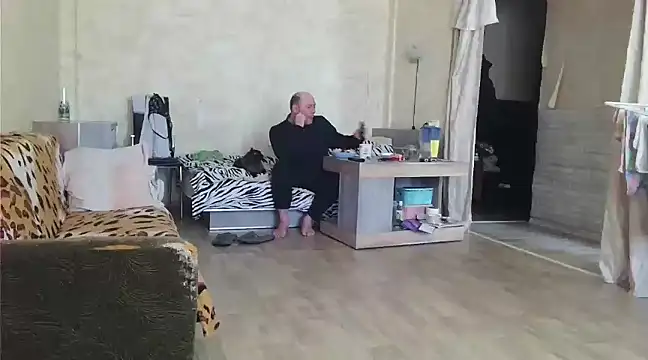 Snapshot of AgnichBan chatting on 03.03.25 AgnichBan online show from 03.03.25