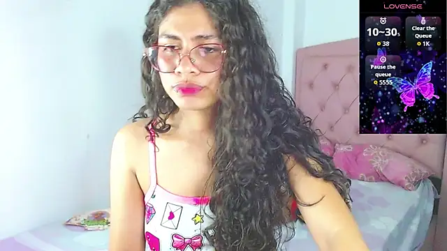 Cynthia hazel online show from 01.17.26