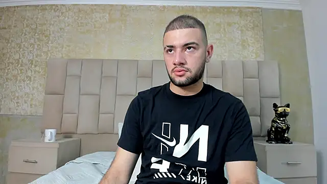 MaximusDick1  online show from 10.12.25