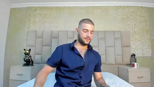 MaximusDick1  online show from 11.21.25