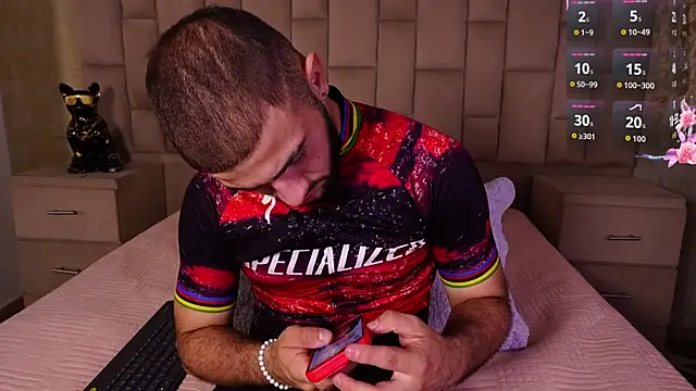 MaximusDick1  online show from 12.04.25