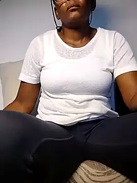 QUEENSHEBAxx01 online show from 01.12.25