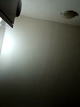 Virgin Pussy Love online show from 04.16.26