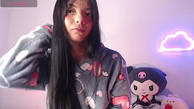 Snapshot of sofi_soft_ chatting on 11.07.25 sofi soft online show from 11.07.25