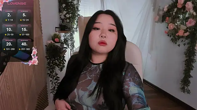 mei honey  online show from 03.05.25