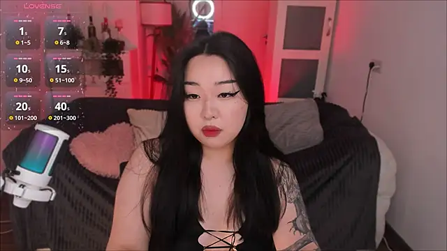 mei honey  online show from 09.19.25