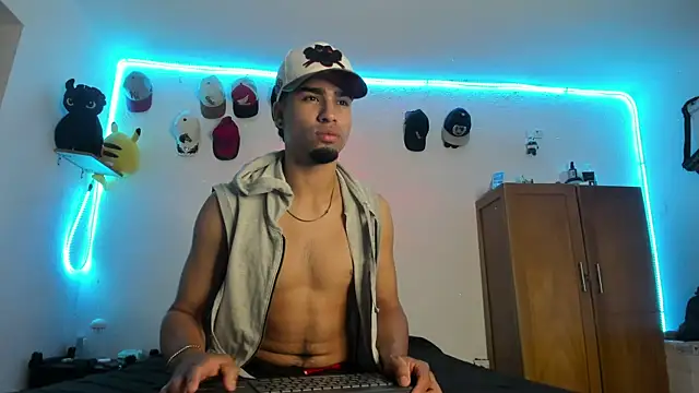 andy 0018 online show from 06.09.26