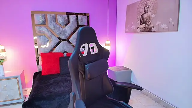 BRITHANY SPARK online show from 10.05.25