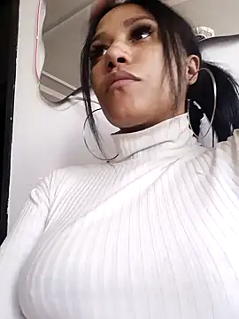 Snapshot of devi_black13_ chatting on 01.27.25 devi black13 online show from 01.27.25