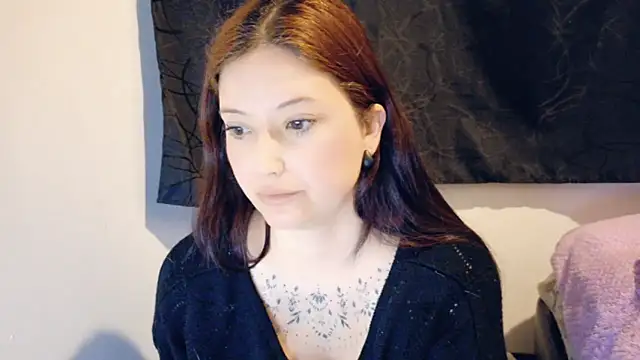 Snapshot of swett-veroniica chatting on 05.12.26 swett-veroniica online show from 05.12.26