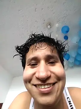 Snapshot of Im_Milan_Rs chatting on 05.15.26 Im Milan Rs online show from 05.15.26