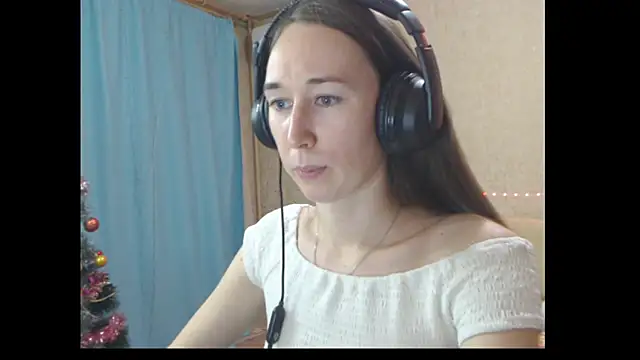 --Model--2 online show from 01.04.25