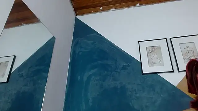 Snapshot of Ambar_Roux_ chatting on 01.24.25 Ambar Roux  online show from 01.24.25