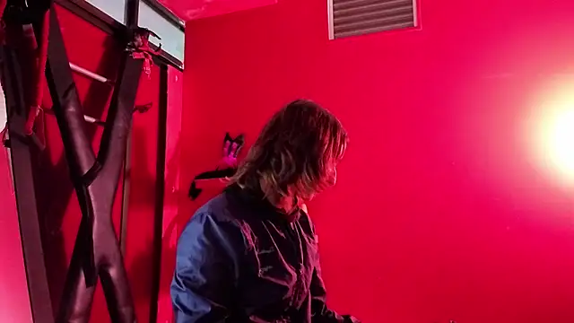 Snapshot of Ambar_Roux_ chatting on 02.07.26 Ambar Roux online show from 02.07.26