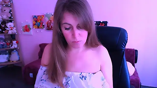 Hot Milady online show from 03.23.26