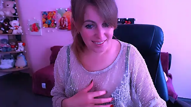 Hot Milady online show from 04.21.26