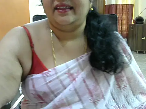 Snapshot of Naughty_Nityaa chatting on 02.07.25 Naughty Nityaa online show from 02.07.25