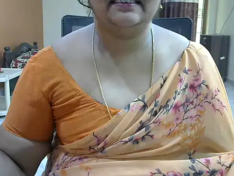 Snapshot of Naughty_Nityaa chatting on 02.19.25 Naughty Nityaa online show from 02.19.25