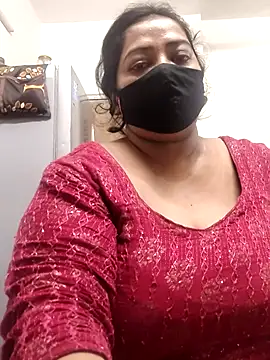 Snapshot of zeepe19 chatting on 09.28.25 zeepe19 online show from 09.28.25