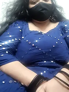 Snapshot of zeepe19 chatting on 10.08.25 zeepe19 online show from 10.08.25