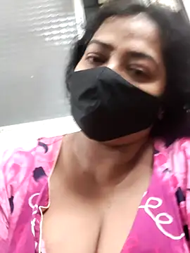 Snapshot of zeepe19 chatting on 10.16.25 zeepe19 online show from 10.16.25