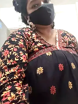 Snapshot of zeepe19 chatting on 10.19.25 zeepe19 online show from 10.19.25